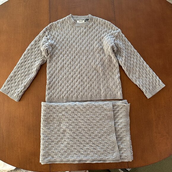 4th & Reckless Gabriel Sweater grey cable knit with matching scarf (XS) - Picture 2 of 7